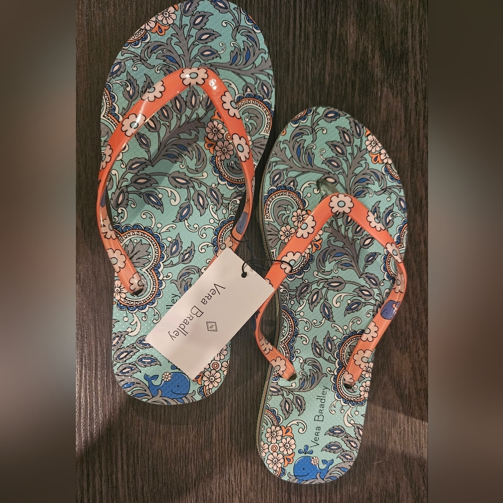 New w/ Tags! VERA BRADLEY Fan Flower Design Flip Flop Sandles Sz. 5-6